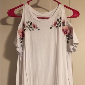American Eagle Soft and Sexy Cold Shoulder Tee